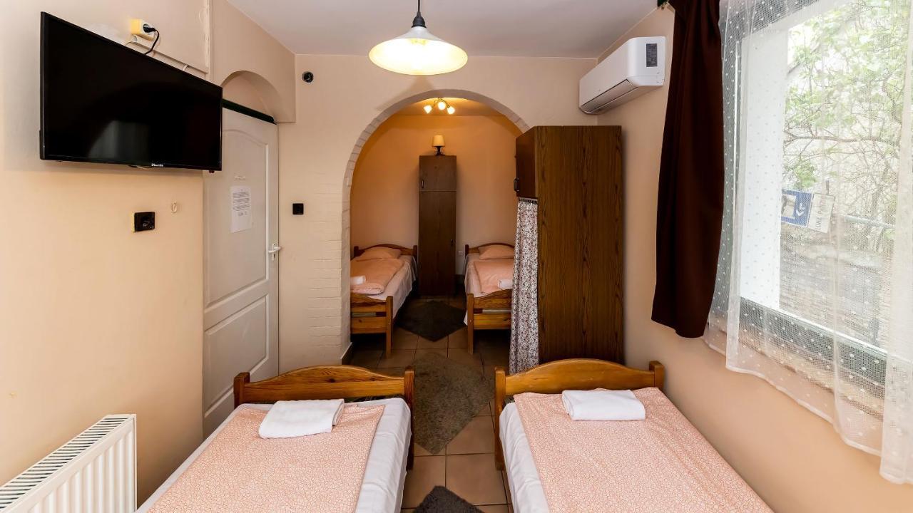 Bed and Breakfast Csillagtúra Panzió Eger Exterior foto